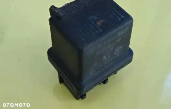Citroen C3 Other relay 9627326180