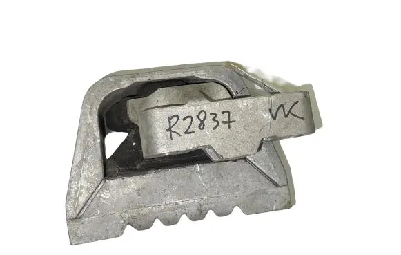 Volkswagen Caddy Engine mount bracket 1K0199262M