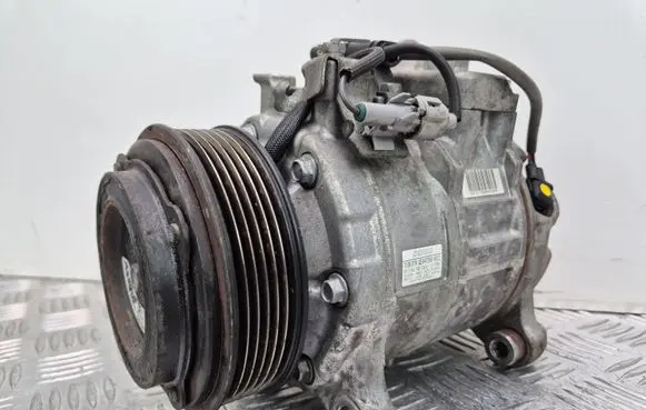 BMW 5 F10 F11 Air conditioning (A/C) compressor (pump) 9216466 7SBU17A GE4472604532
