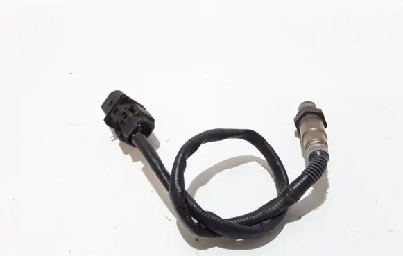 Mercedes-Benz C W204 Lambda probe sensor 0035427018 1928404682