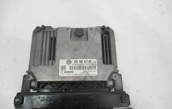 Seat Ibiza IV (6J,6P) Engine control unit/module 045906013ab