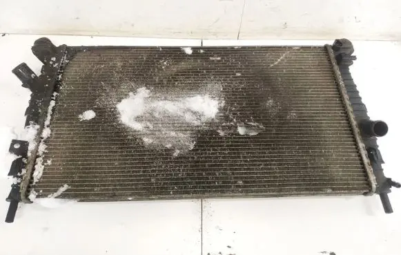 Coolant radiator