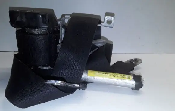 Mitsubishi Space Star Front seatbelt 0431129