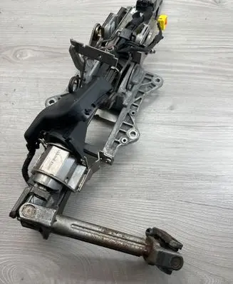 Volkswagen PASSAT B6 Steering wheel axle 535978E 07061800258 07061800250