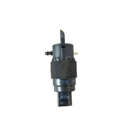 Audi Q3 F3 Windscreen/windshield washer pump 8K9955647