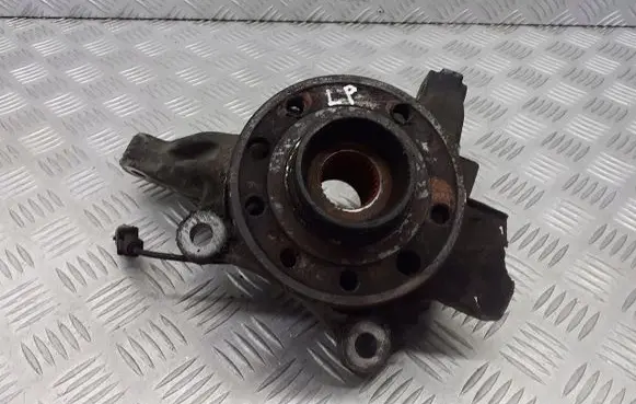 Opel Vectra C Front wheel hub spindle knuckle