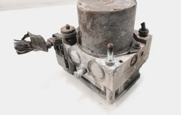 Nissan Almera Tino ABS Pump 47660BU700 0265231417