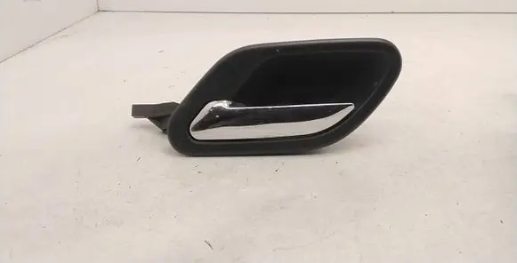 BMW 5 E39 Front door interior handle 8226049