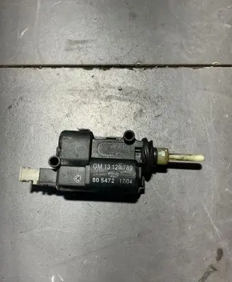 Opel Zafira A Central locking motor gm13120789
