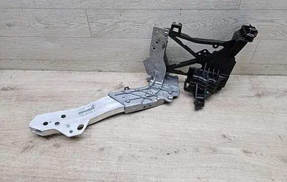 Mercedes-Benz E W213 Radiator support slam panel A2136206300 A2136206400 A2536210600