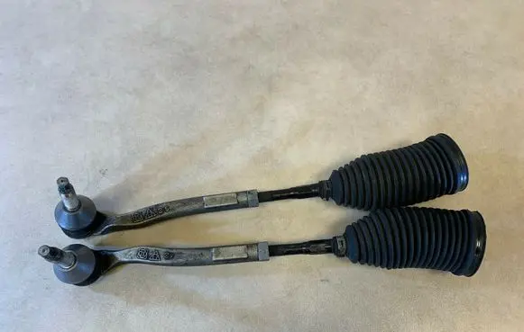 Mercedes-Benz E W213 Steering tie rod A2054600605 2054600605
