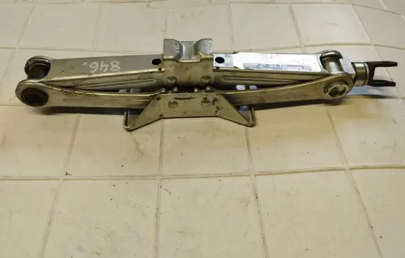 Honda FR-V Lift Jack 