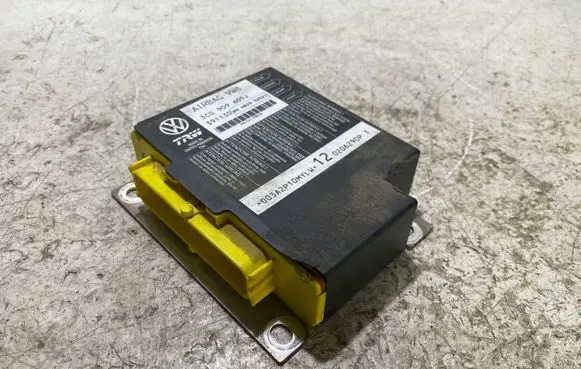 Volkswagen PASSAT B6 Airbag control unit/module 3C0909605J 391130 09H029S2521