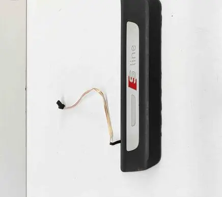Audi Q7 4M Rear sill trim cover 4M0947417B