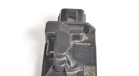 Volvo V60 Fuel pump relay 32312196