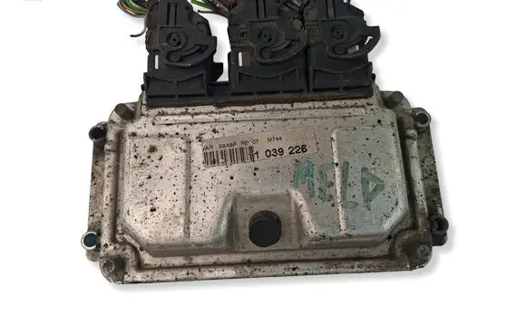 Citroen Saxo Engine control unit/module 9648484380 0261206246 9637838780