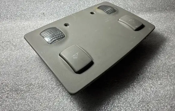 Audi A6 S6 C5 4B Front seat light 4B0947303