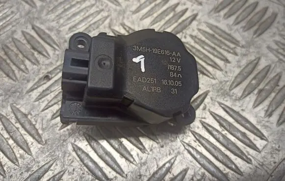 Ford Focus C-MAX A/C air flow flap actuator/motor 3M5H-19E616-AA