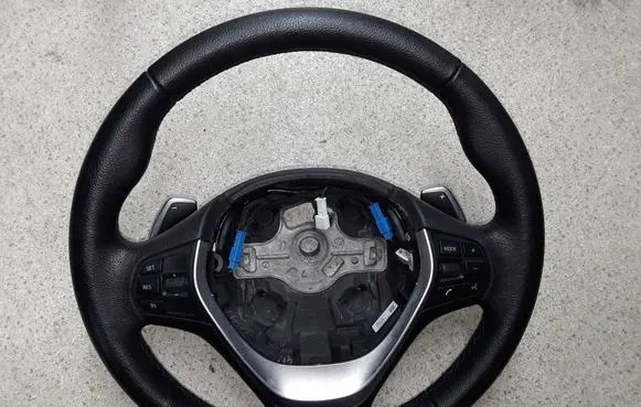 Steering wheel