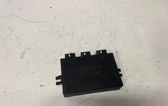 BMW X3 E83 Parking PDC control unit/module 6942676