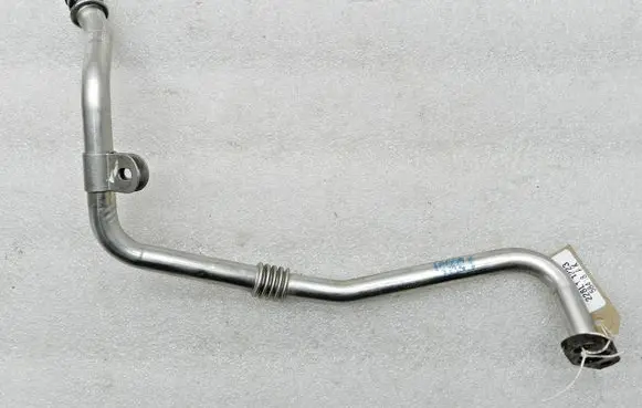 Nissan Qashqai Turbo turbocharger oiling pipe/hose 1519700Q0E
