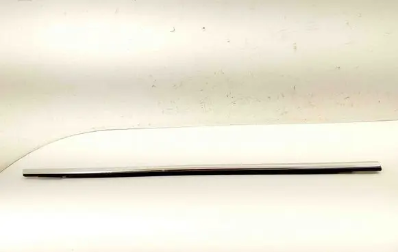 Ford C-MAX II Door glass trim 