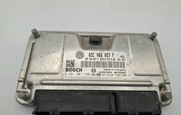 Skoda Roomster (5J) Engine control unit/module 03C906057F 03C906057M 0261201139