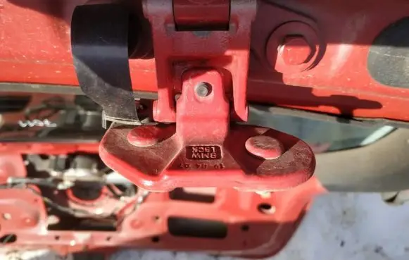 BMW 1 E81 E87 Tailgate/trunk/boot hinge