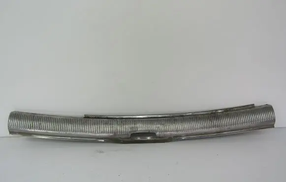 Volkswagen PASSAT B5 Trunk/boot trim cover 