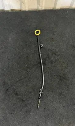Audi Q7 4L Oil level dip stick 06E115630B 06E115630