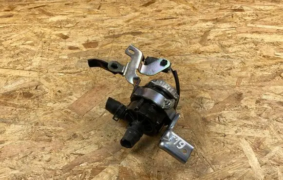 Mazda MX-30 Electric auxiliary coolant/water pump MH0115711