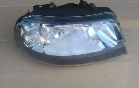 Seat Alhambra (Mk1) Headlight/headlamp 7M7941016M