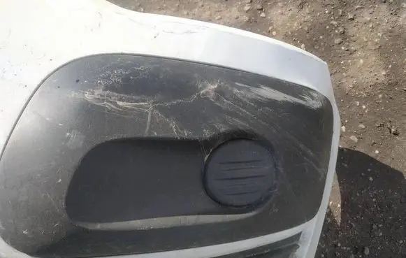 Citroen C3 Picasso Front bumper splitter molding 