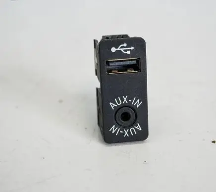 BMW 4 F32 F33 AUX in-socket connector 9229246