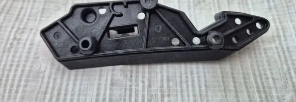 BMW i4 Front bumper mounting bracket 8738613