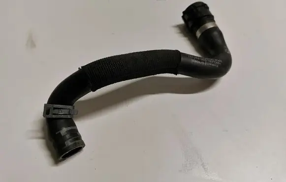 Audi Q5 SQ5 Engine coolant pipe/hose 80A122073C