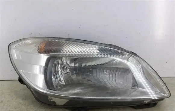 Skoda Fabia Mk2 (5J) Headlight/headlamp