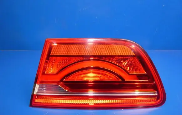Jaguar XE Rear/tail lights
