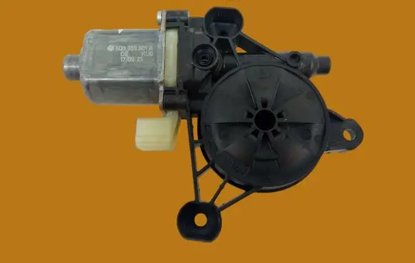 Skoda Octavia Mk4 Front door window regulator motor 5Q0959801A