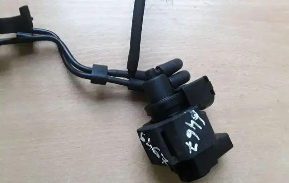 Audi A6 S6 C6 4F Turbo solenoid valve 059906629A