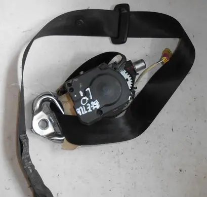 Volkswagen New Beetle Front seatbelt 1C1857705R