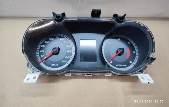 Speedometer (instrument cluster)