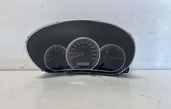 Speedometer (instrument cluster)