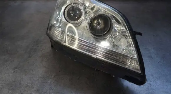 Mercedes-Benz GL X164 Headlight/headlamp
