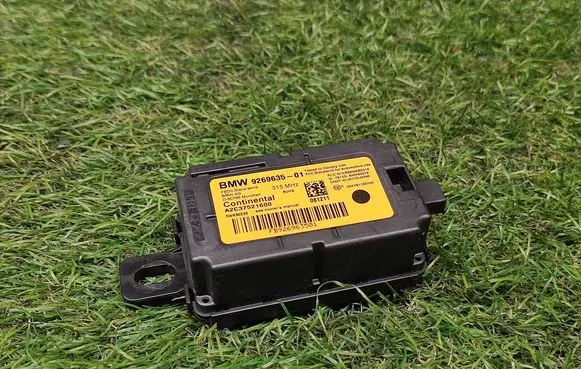 BMW 3 F30 F35 F31 Alarm control unit/module 9269635 926963501