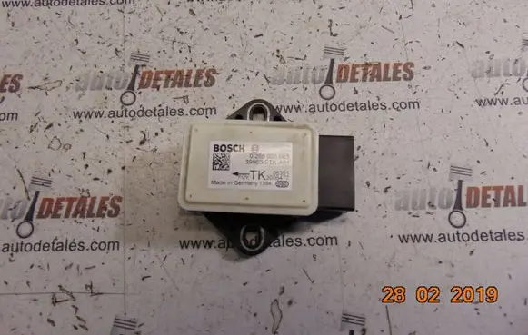 Honda CR-V ESP acceleration yaw rate sensor 0265005683