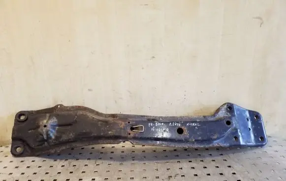 Nissan X-Trail T30 Front subframe