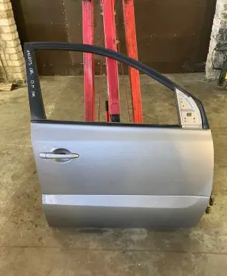 Renault Koleos I Front door