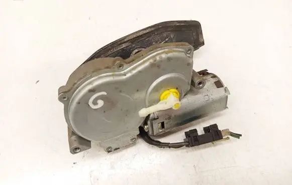 Volkswagen PASSAT B4 Rear window wiper motor 3A9955713A