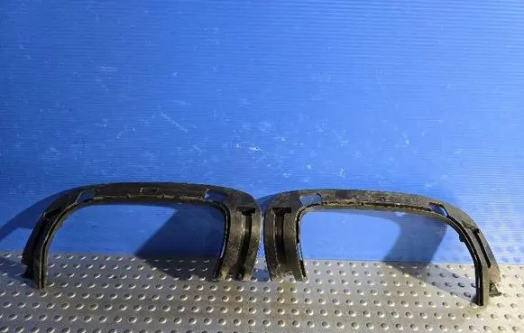 Volvo XC90 Muffler mount bracket/holder 31353395